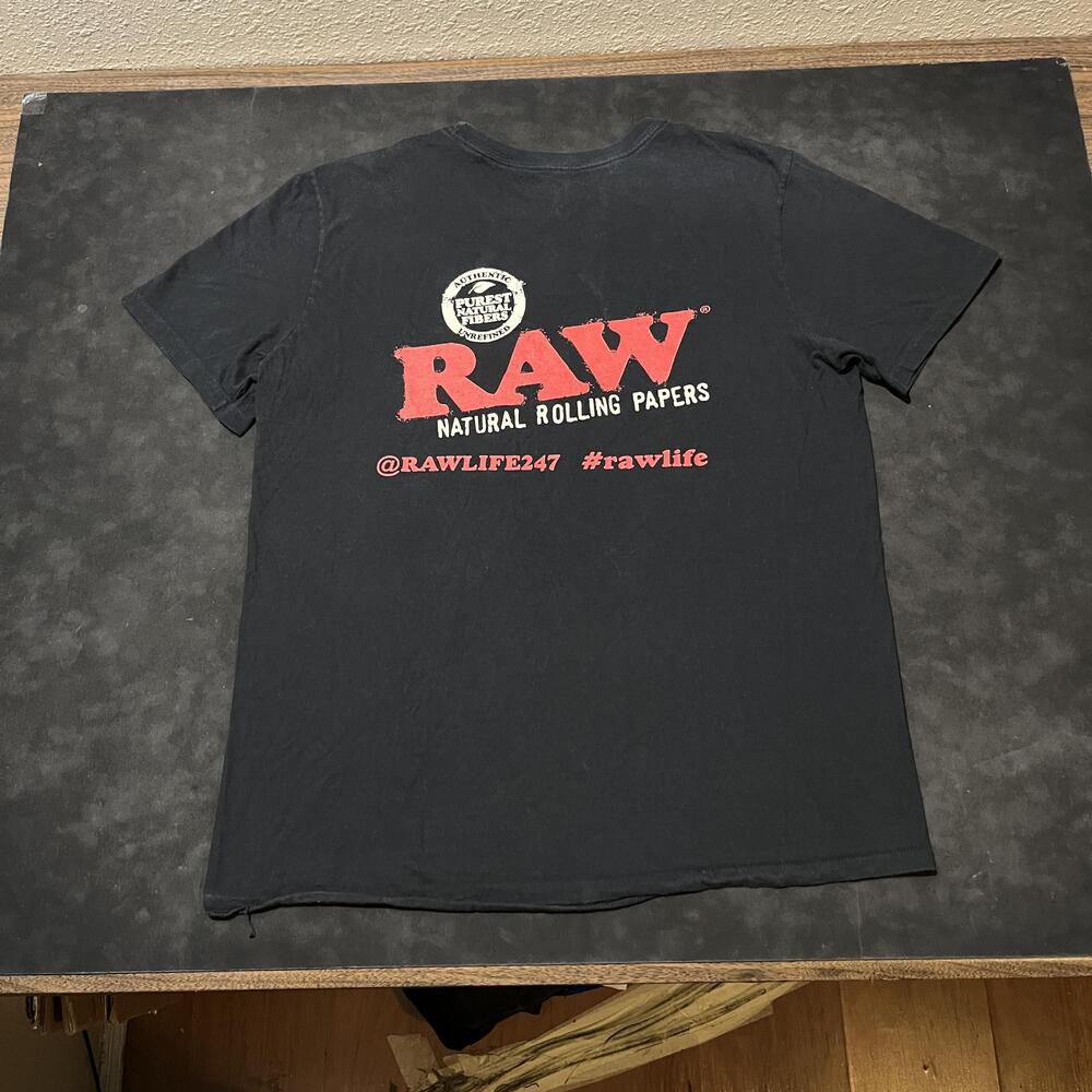 High Times Cannabis Cup Shirt Men RAW Snoop Dogg 2015 Denver Concert Tee - Picture 2 of 12